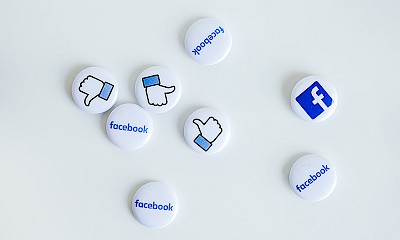 Gefällt mir-Buttons zur Veranschaulichung von Facebook Fans