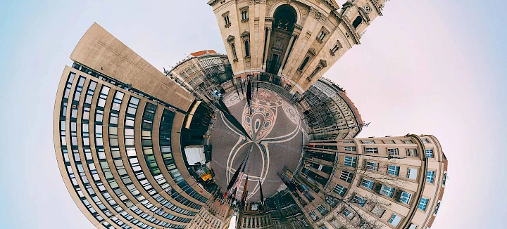 360° foto van een stad om de 360° fotografie van Dreikon te visualiseren