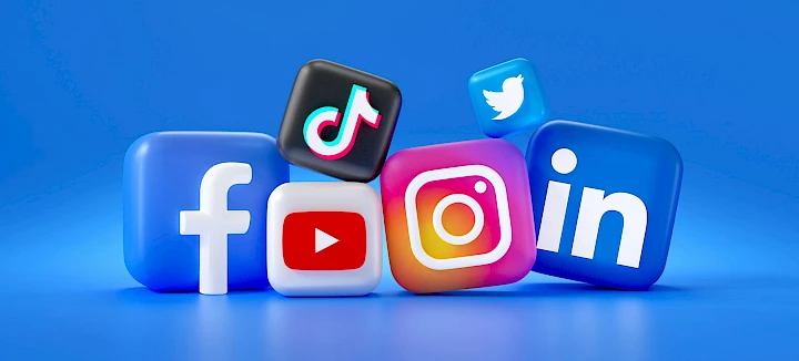 Social media icons for the social media news blog on a blue background